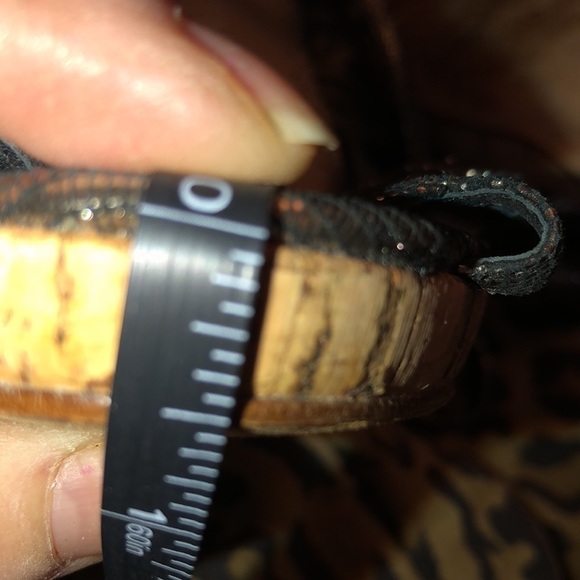 Anne Klein size 10 silver Metallic ankle wrap heel small platform at toe - Picture 13 of 16